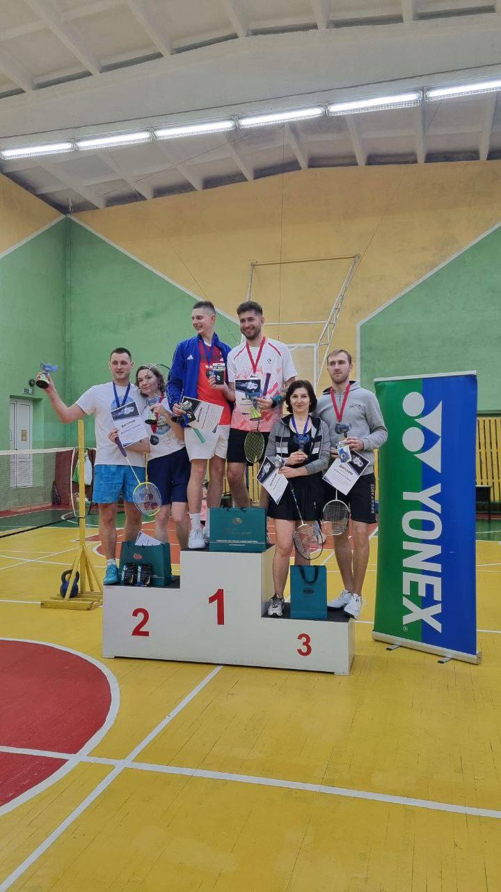 1 марта на базе РФОУ «Атлант» прошел республиканский турнир среди любителей бадминтона приуроченный к 80 летию Победы в Великой Отечественной войне