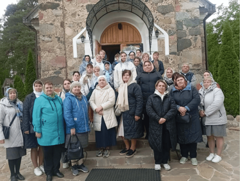 Паломническая поездка на Святую Землю: Жировичи, Сынковичи, Кракотка